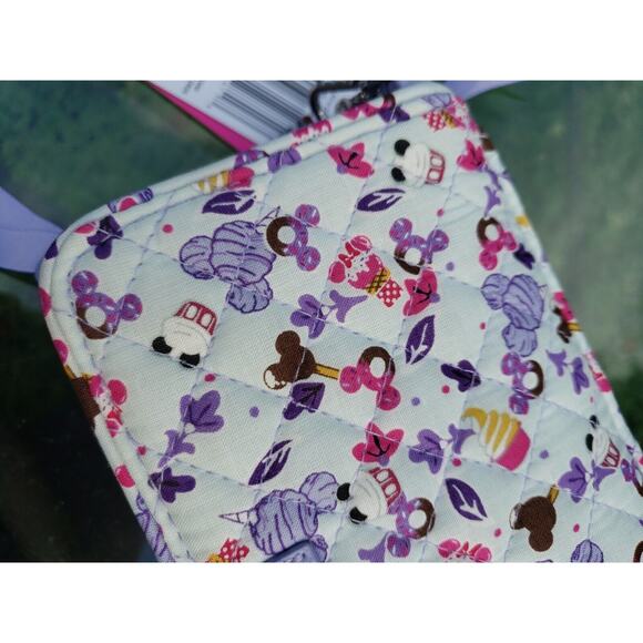 2020 Disney Vera Bradley RFID All In One Crossbody Sweet Treats main image 9